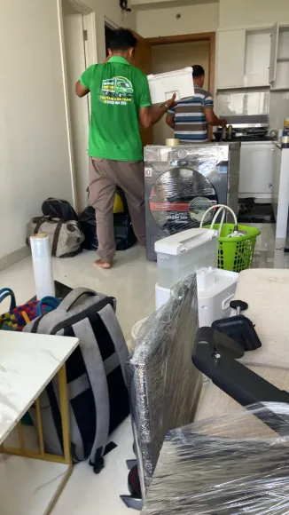 Vận Chuyển Trọ Giá Rẻ Dưới 500K: Những Điều Sinh Viên Cần Biết