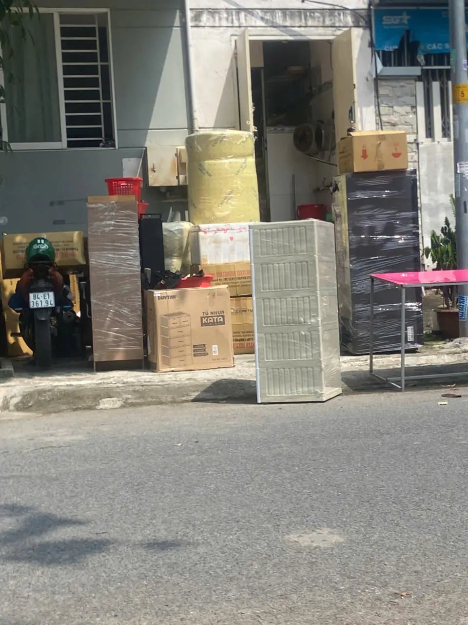 Chuyển Nhà Trọn Gói Tại Quận 7 – Nhà Bè: Tháo Lắp Máy Lạnh, Đóng Gói Đồ Đạc
